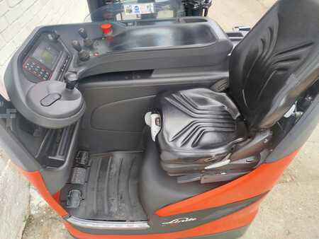 Reach Trucks 2019  Linde R12B (5)