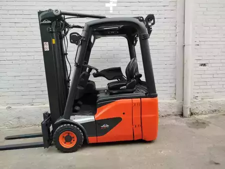 Elektro tříkolové VZV 2019  Linde E15-02 EVO (2)