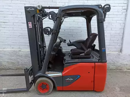 Elektrisk- 3 hjul 2018  Linde E14-02 (2)