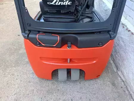 Elektrisk- 3 hjul 2018  Linde E14-02 (6)