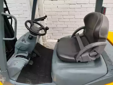 Dieseltrukki 2016  Komatsu D-FD25T-17 (6)