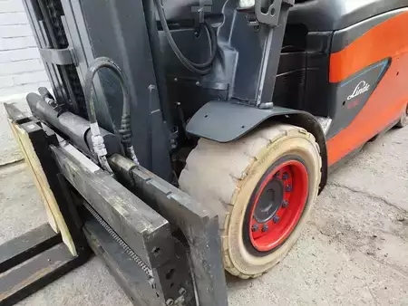 Electric - 4 wheels 2018  Linde E50HL-01/600 (4)