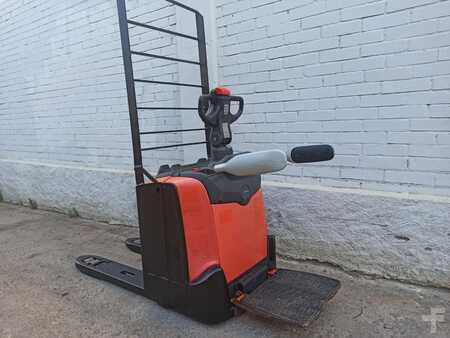 Transpaleta eléctrica 2018  BT LPE200 FRUTERA (1)