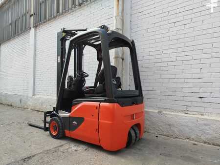 Eléctrico - 3 rodas 2017  Linde E14-02 (3)