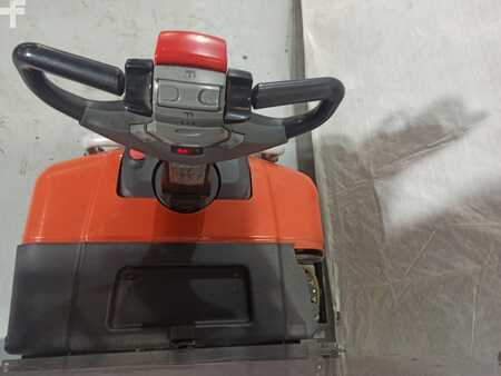 Hochhubwagen 2006  BT SPE160 (6)