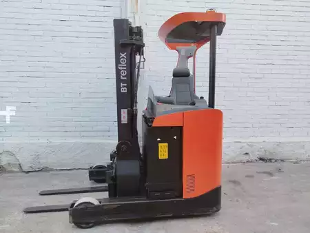 Reach Trucks 2015  BT RRE160 (2)