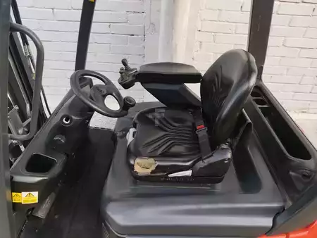 Eléctrica de 4 ruedas 2019  Linde E16P (7)