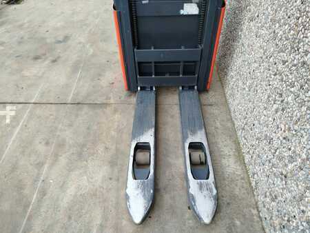 Hochhubwagen 2016  Linde L10 B (6)