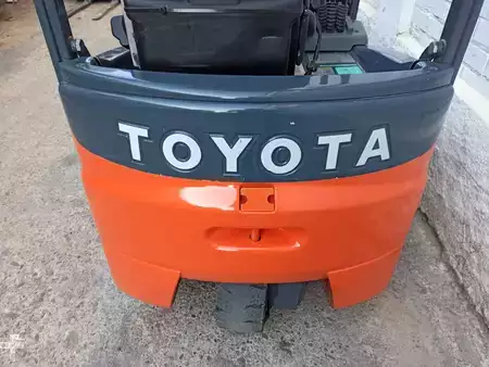 Electric - 3 wheels 2018  Toyota 7FBEST10 (6)