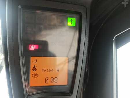 3-wiel elektrische heftrucks 2016  Linde E16H (9)