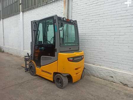 Elettrico 4 ruote 2020  Jungheinrich EFG430 (3) 