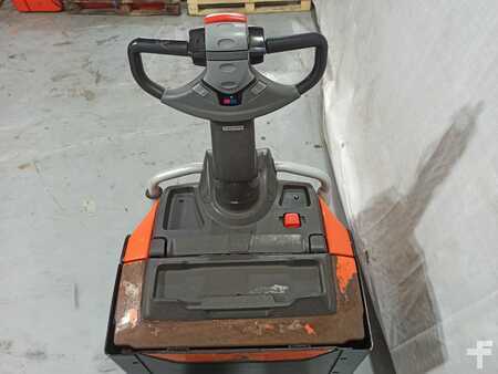 Electric Pallet Jacks 2016  BT LPE200 (6)