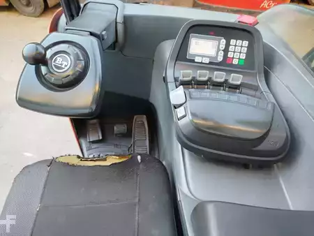 Retráctil 2016  BT RRE200 (5)