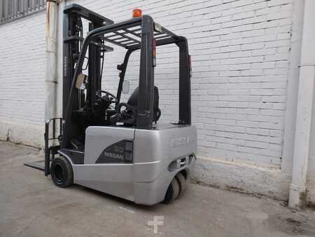 El truck - 3 hjulet 2012  Nissan G1N1L20Q (3)