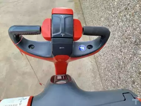 Transpaleta eléctrica 2019  Linde T16 Li-ion (6)