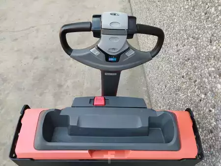 Transpallet elettrici 2022  Toyota LWE140 LITIO (7)