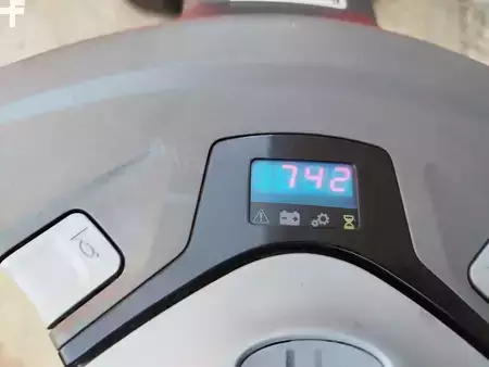 Transpallet elettrici 2022  Toyota LWE140 LITIO (8)