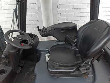 El Truck - 3-hjul 2015  Linde E16L-02 (7)