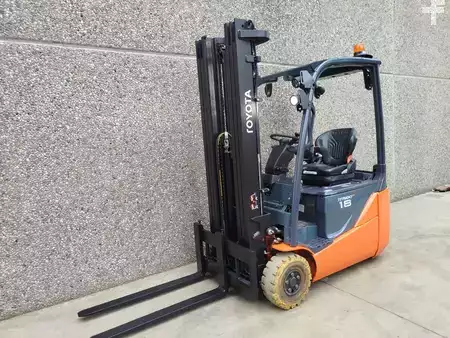 3-wiel elektrische heftrucks 2019  Toyota 8FBEK18T (1)