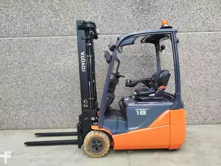 3-wiel elektrische heftrucks 2019  Toyota 8FBEK18T (2)