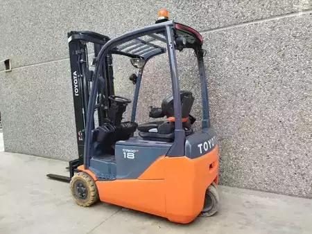 3-wiel elektrische heftrucks 2019  Toyota 8FBEK18T (4)