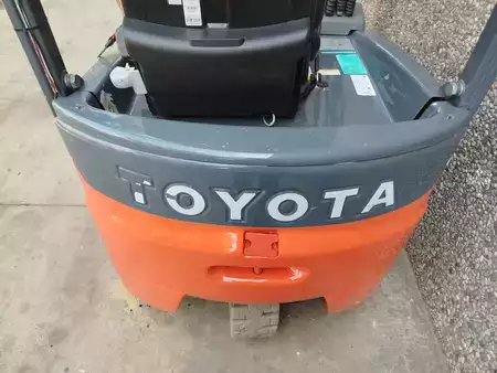 Elektryczne 3-kołowe 2018  Toyota 7FBEST13 LI (6)