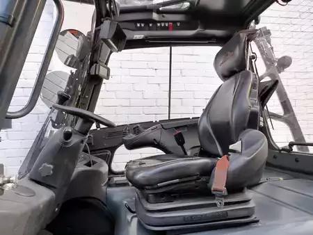 Elektryczne 4-kołowe 2018  Linde E50/600H (7)