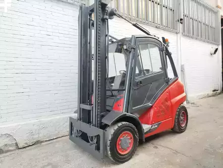 Empilhador diesel 2020  Linde H40D (1)