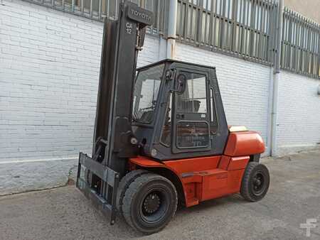 Diesel Forklifts 2013  Toyota 50-5FD70 (1)