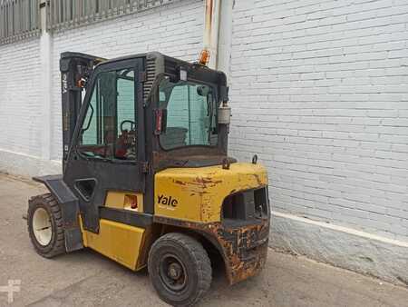 Wózki widłowe diesel 2002  Yale GDP40LJ (3)