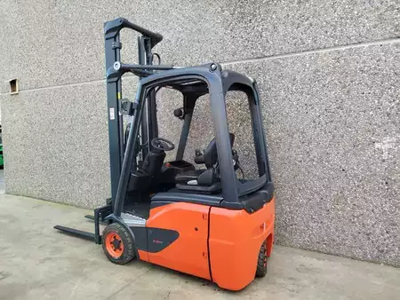 Elektro tříkolové VZV 2019  Linde E15-02 (3)