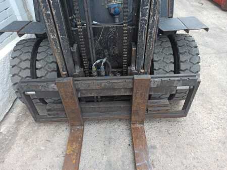 Empilhador diesel 2002  Yale GDP40LJ (5)
