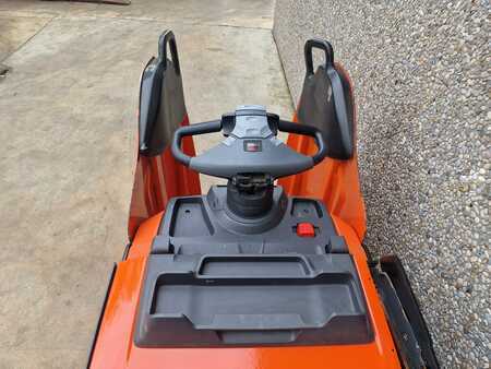 Electric Pallet Jacks 2016  BT LPE200 (6)