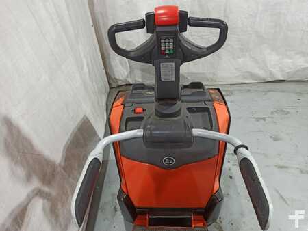 Electric Pallet Jacks 2016  BT LPE200 (4)