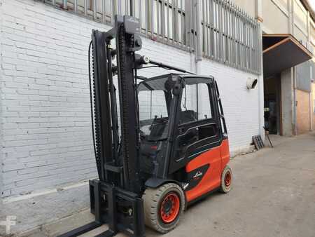 Electric - 4 wheels 2016  Linde E35H/600 (1)