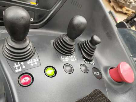 Skjutstativtruck 2015  Linde R25-01 (5)
