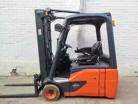 Eléctrico - 3 rodas 2017  Linde E18-02 EVO (2)