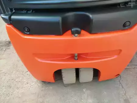 Eléctrico - 3 rodas 2017  Linde E18-02 EVO (6)