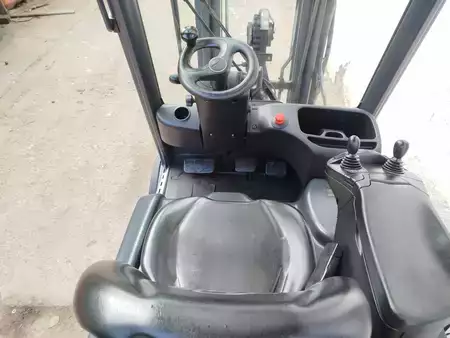 Eléctrico - 3 rodas 2017  Linde E18-02 EVO (8)