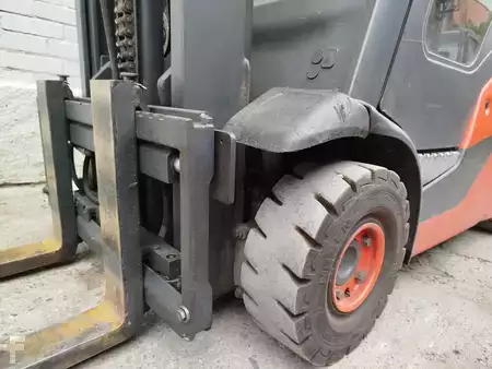 Empilhador diesel 2017  Linde H16D-01 (4)