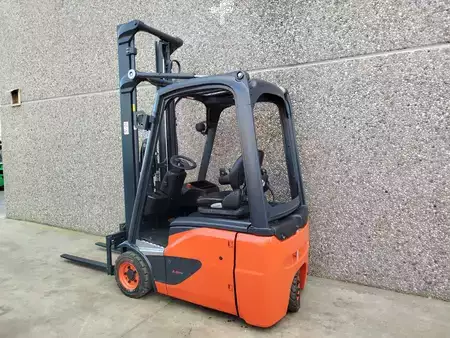 Elektro tříkolové VZV 2019  Linde E15-02 (3)
