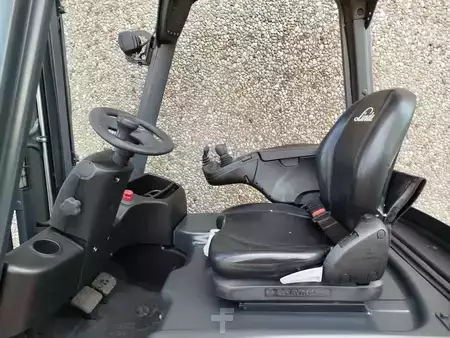 Elektro tříkolové VZV 2019  Linde E15-02 (7)