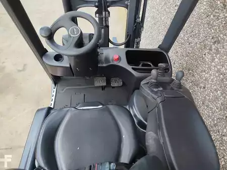 Elektro tříkolové VZV 2019  Linde E15-02 (8)