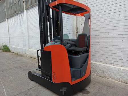 Reach Trucks 2015  BT RRE200 (1)