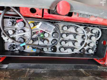 Pallet Stackers 2017  Linde L10AS (8)