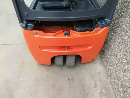 Elektryczne 3-kołowe 2018  Linde E14-02 EVO (6)
