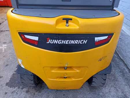 Elektryczne 4-kołowe 2020  Jungheinrich EFG430k (6)