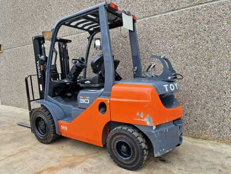 LPG Forklifts 2016  Toyota 02-8FGF30 (3) 