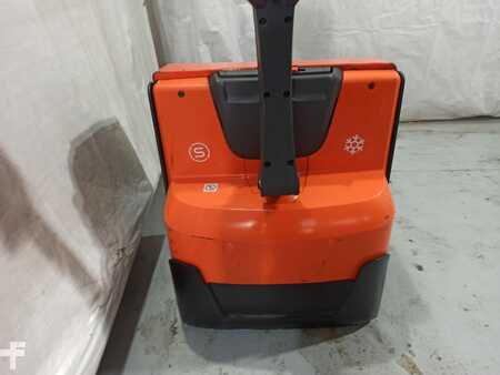 Electric Pallet Jacks 2020  BT LWE200 (5)