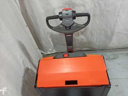 Electric Pallet Jacks 2020  BT LWE200 (6)